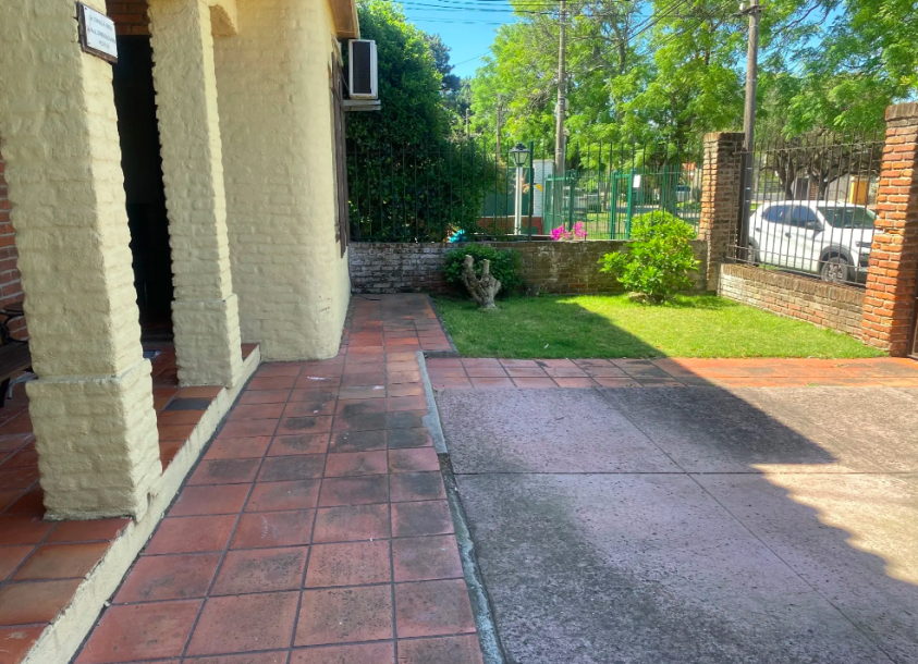 Casa En Venta En Punta Gorda-1