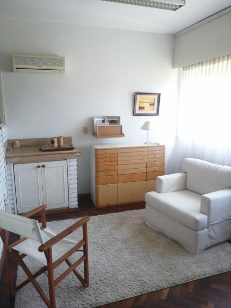 Muy buena casa en Carrasco próximo a Jude-5