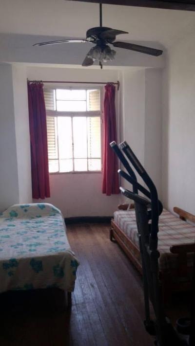 Apartamento en alquiler frente a la Plaza de los Bomberos