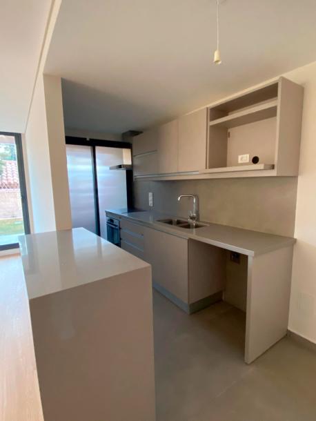 Muy buena opción de apartamento planta baja con jardín propio.-7