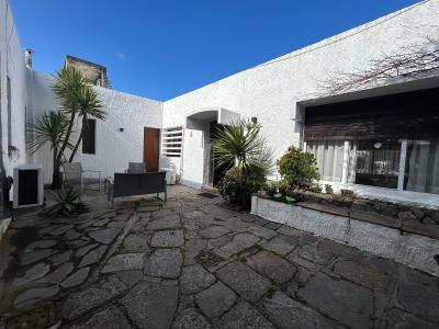 Excelente padrón único en zona Náutico a tres cuadras del mar