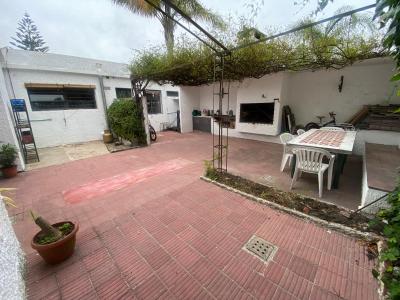 Excelente padrón único en zona Náutico a tres cuadras del mar