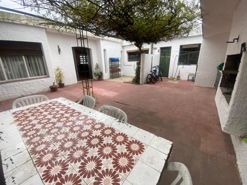 Excelente padrón único en zona Náutico a tres cuadras del mar-22