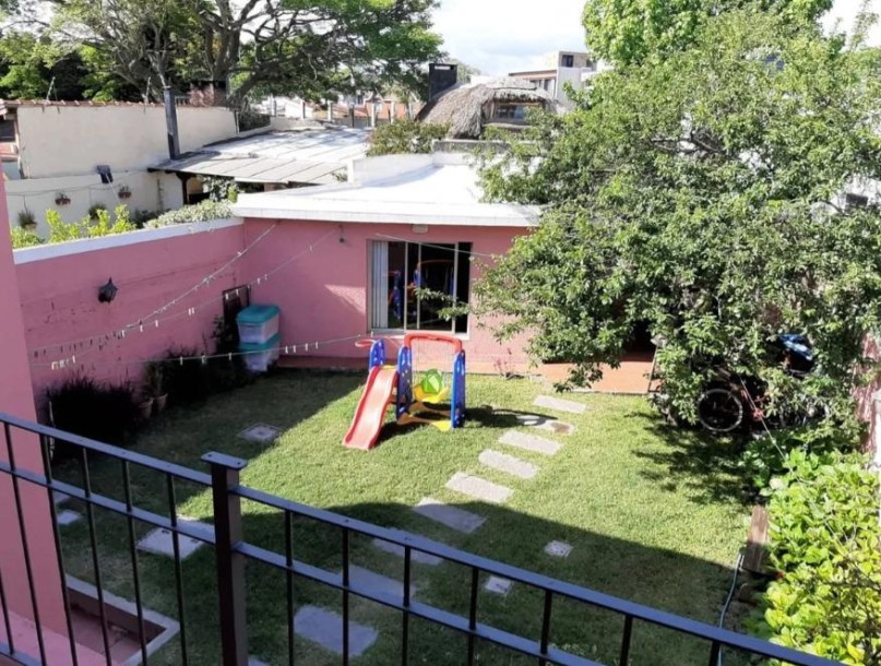 Amplia casa en venta en Punta Gorda-15