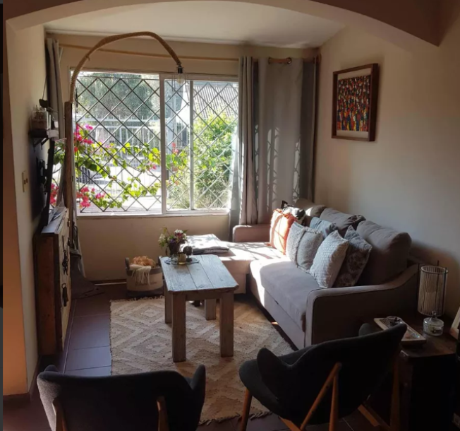 Muy linda casa en Carrasco, con espectacular fondo-21