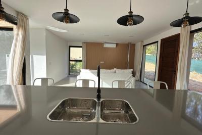 Muy linda casa  a estrenar en complejo  con mucha privacidad