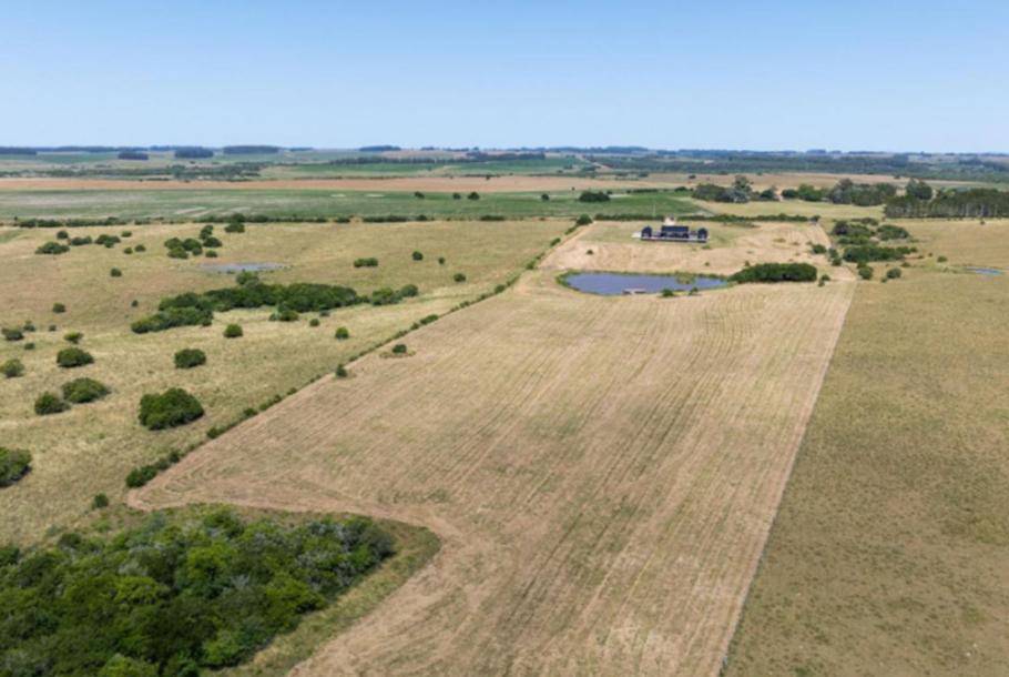 Venta espectacular chacra en Laguna Garzón-3