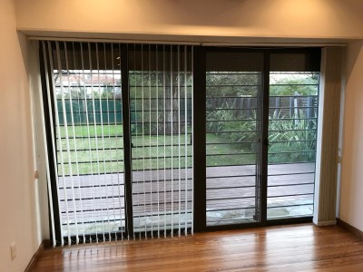 Muy linda casa en Carrasco, con espectacular fondo