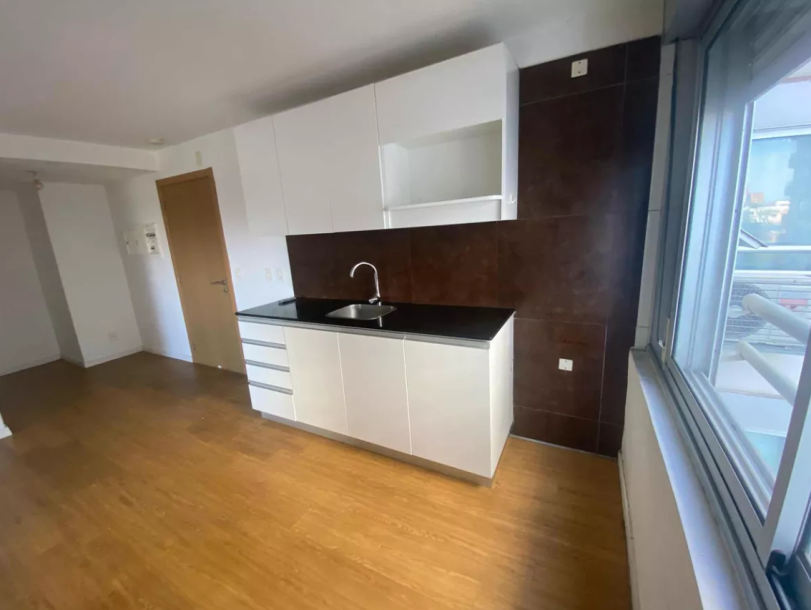 Agradable monoambiente en alquiler o en venta en Malvín.-5