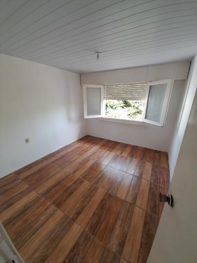 SE ALQUILA APARTAMENTO DE 2 DORMITORIOS - PUNTA DE RIELES