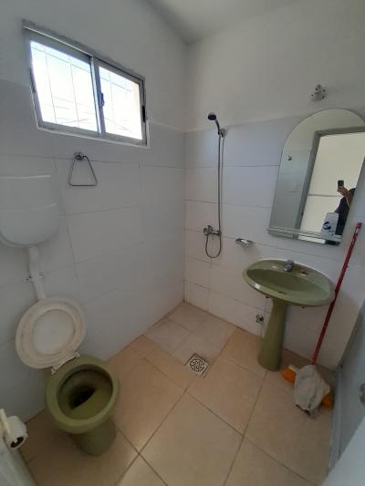 SE ALQUILA APARTAMENTO DE 2 DOMRITORIOS - CERRITO