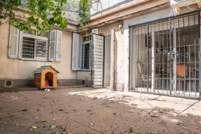 SE VENDE CASA EN PH DE 3 DORMITORIOS EN LA UNIÓN, A METROS DE 8 DE OCTUBRE.