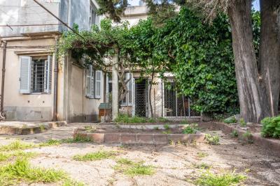 SE VENDE CASA EN PH DE 3 DORMITORIOS EN LA UNIÓN, A METROS DE 8 DE OCTUBRE.