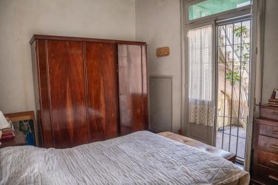 SE VENDE CASA EN PH DE 3 DORMITORIOS EN LA UNIÓN, A METROS DE 8 DE OCTUBRE.