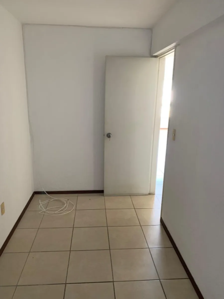 SE ALQUILA APARTAMENTO DE 2 HABITACIONES - TRES CRUCES-6