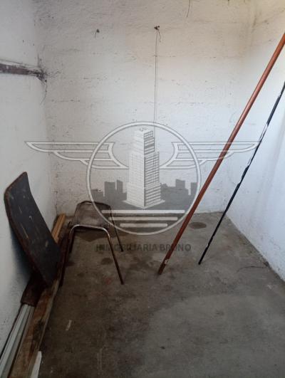 SE VENDE CASA 2 DORMITORIOS-JARDINES DEL HIPODROMO