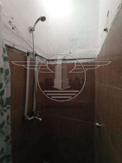 SE VENDE CASA 2 DORMITORIOS-JARDINES DEL HIPODROMO