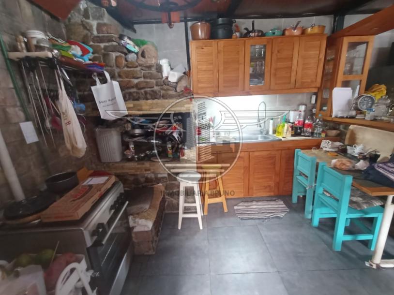 SE VENDE 2 PROPIEDADES EN UN MISMO PADRÒN-10