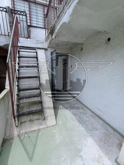 SE VENDE CASA DE 2 DORMITORIOS