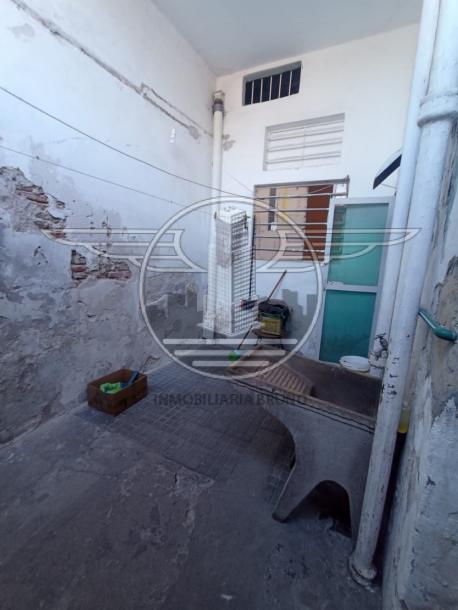 SE VENDE CASA DE UN DORMITORIO CON RENTA - PASO MOLINO-4