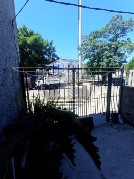 SE VENDE CASA DE UN DORMITORIO CON RENTA - PASO MOLINO-1