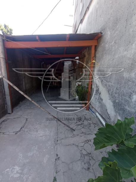 SE VENDE CASA DE UN DORMITORIO CON RENTA - PASO MOLINO-5