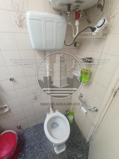 SE VENDE CASA DE 2 DORMITORIOS - PIEDRAS BLANCAS