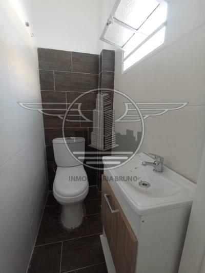 SE VENDE APARTAMENTO DE 2 DORMITORIOS - LA COMERCIAL