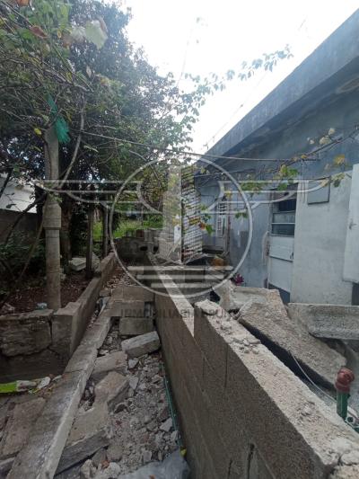 SE VENDE CASA DE 2 DORMITORIOS - BUCEO
