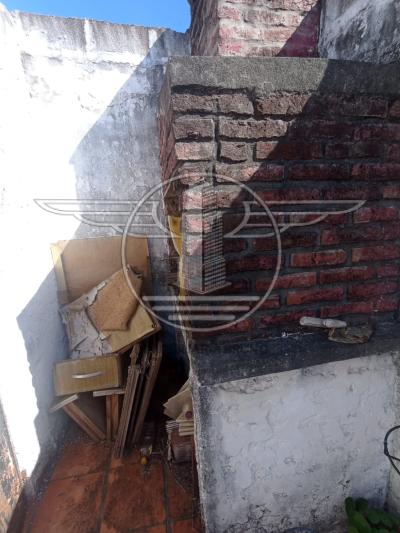 SE VENDE CASA DE 2 DORMITORIOS - LA UNION