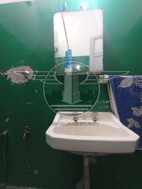 SE VENDEN 3 CASAS Y COCHERA EN UN MISMO PADRÓN-21