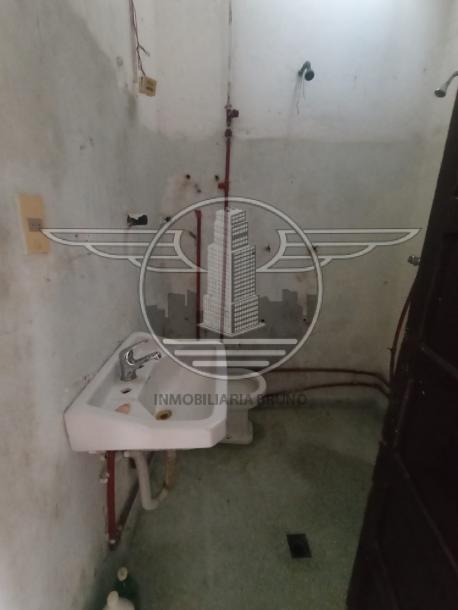 SE VENDEN 3 CASAS Y COCHERA EN UN MISMO PADRÓN-17