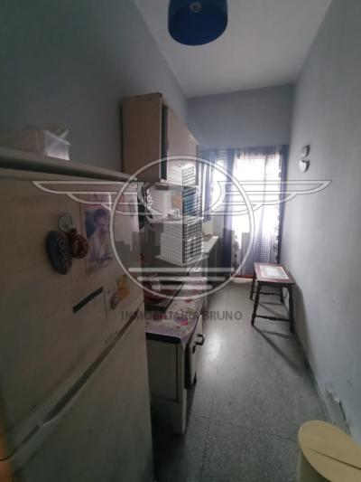 SE VENDEN 3 CASAS Y COCHERA EN UN MISMO PADRÓN