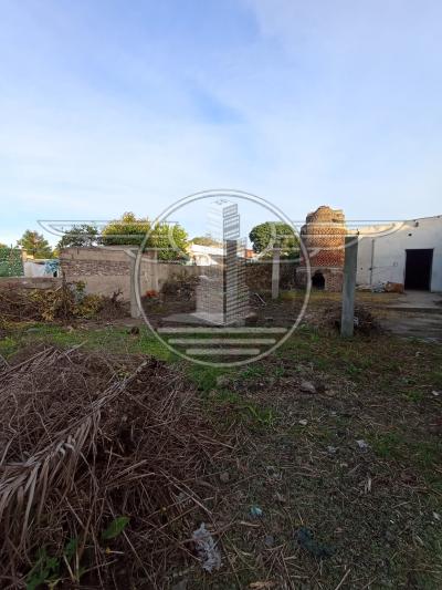 SE VENDE TERRENO CON MEJORAS EN FLOR DE MAROÑAS