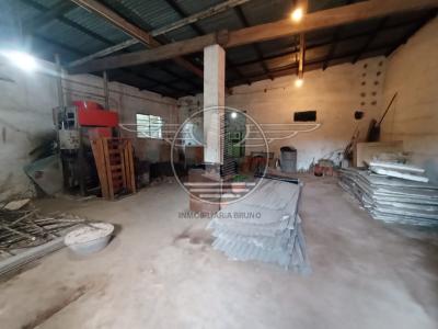 SE VENDE TERRENO CON MEJORAS EN FLOR DE MAROÑAS