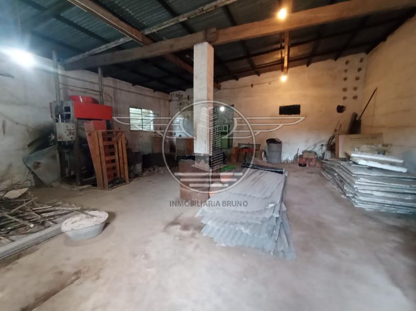 SE VENDE TERRENO CON MEJORAS EN FLOR DE MAROÑAS-18