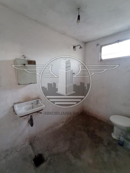 SE VENDE TERRENO CON MEJORAS EN FLOR DE MAROÑAS-17