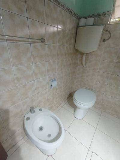 SE VENDE CASA DE 2 DORMITORIOS - MAROÑAS