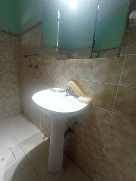 SE VENDE CASA DE 2 DORMITORIOS - MAROÑAS-8