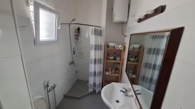 SE VENDE CASA EN PH DE 3 DORMITORIOS EN LA UNIÓN, A METROS DE 8 DE OCTUBRE.
