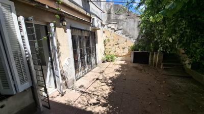 SE VENDE CASA EN PH DE 3 DORMITORIOS EN LA UNIÓN, A METROS DE 8 DE OCTUBRE.