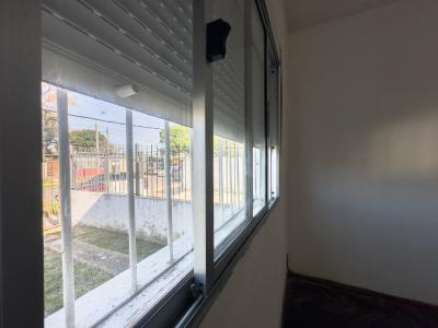 SE VENDE CASA DE 2 DORMITORIOS - FLOR DE MAROÑAS