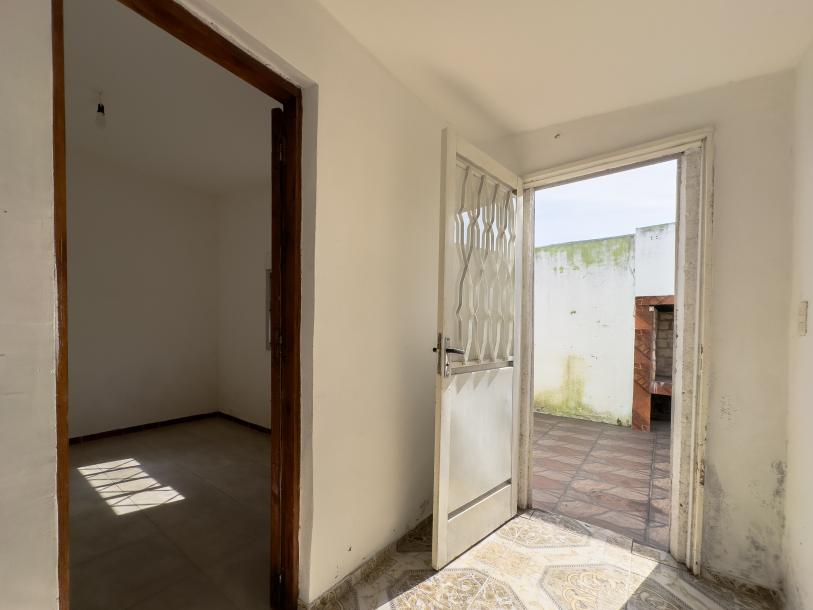 SE VENDE CASA DE 2 DORMITORIOS - FLOR DE MAROÑAS-18