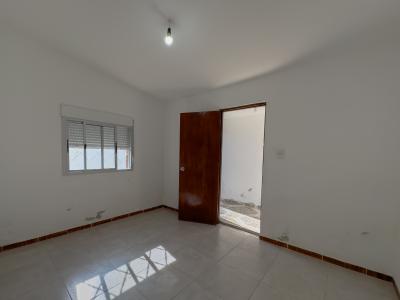 SE VENDE CASA DE 2 DORMITORIOS - FLOR DE MAROÑAS