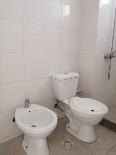 SE ALQUILA APARTAMENTO DE UN DORMITORIO - MALVIN