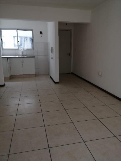 SE ALQUILA APARTAMENTO DE UN DORMITORIO - MALVIN-3