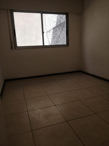 SE ALQUILA APARTAMENTO DE UN DORMITORIO - MALVIN-1