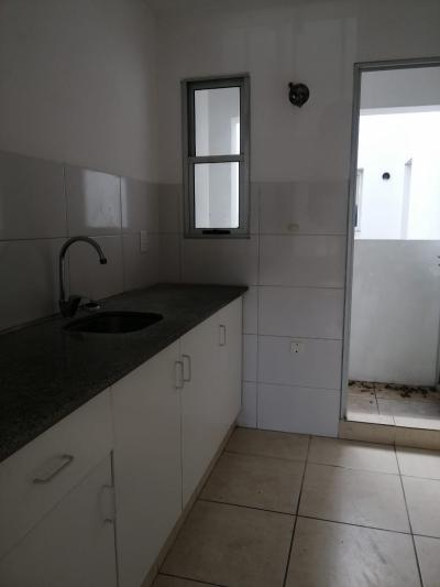 SE ALQUILA APARTAMENTO DE 2 DORMITORIOS - MALVIN