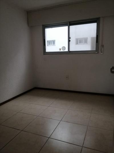 SE ALQUILA APARTAMENTO DE 2 DORMITORIOS - MALVIN