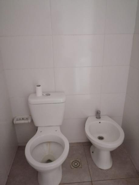 SE ALQUILA APARTAMENTO DE 2 DORMITORIOS - MALVIN-12
